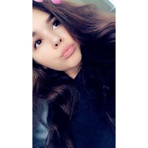 Meet your Posher, Karlina